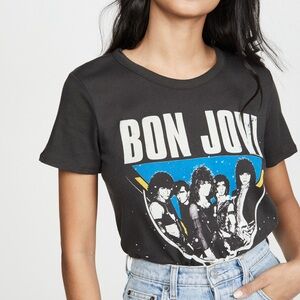 Chaser Bon Jovi Graphic Tee T shirt women’s Size Large